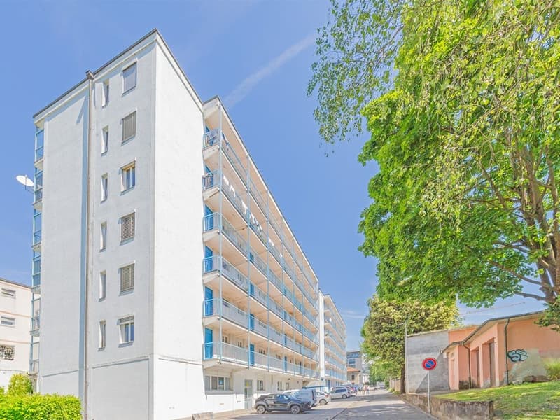 SUBENTRANTE CERCASI 3.5 LOCALI A MASSAGNO CHF 829/Mese (2)