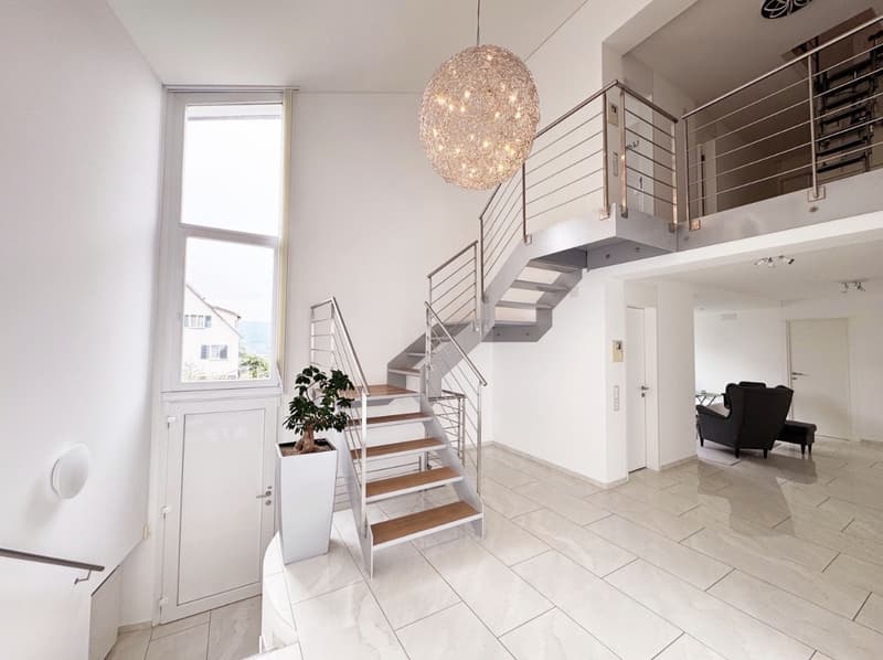 28 m² room + 8 m² private balcony | Garden & sauna | Horgen (7)