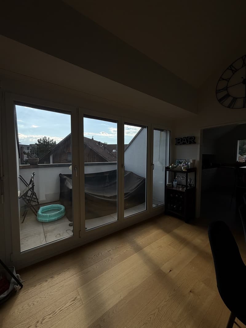 Helle 3 ½ Zimmer Wohnung mit Galerie (9)