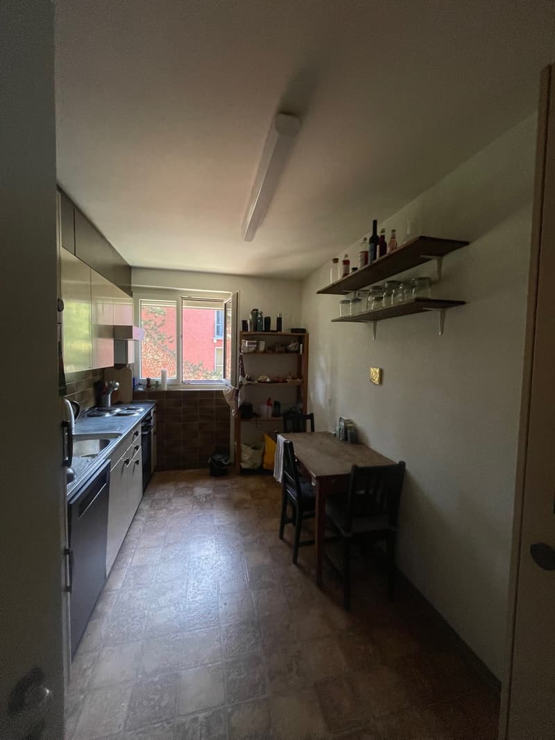Grosses WG-Zimmer im Weissenbühl (9)
