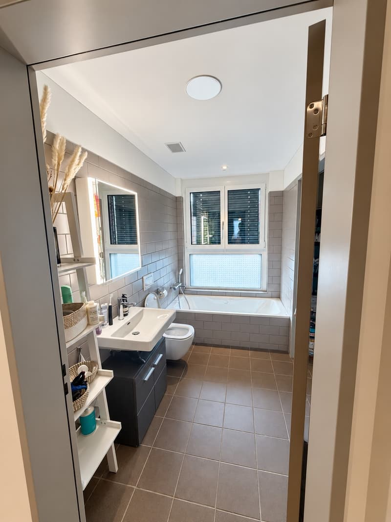 Modern and Spacious 3.5-Room Apartment in Adliswil  Available from 18 November 2026 (preferred takeover date) (4)