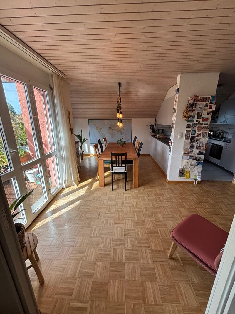 Wunderschöne, sehr helle 4-Zimmer-Wohnung (7)