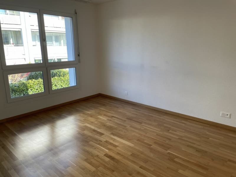 Helle 3.5-Zimmer-Wohnung mit grossem Balkon in ruhiger Lage (7)