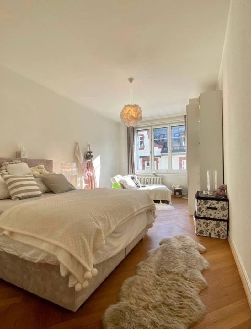 2.5-Zimmer-Wohnung in Enge, 150 m vom Zürichsee: ab 1. Oktober ein Zimmer, ab 1. November die ganze Wohnung (3)