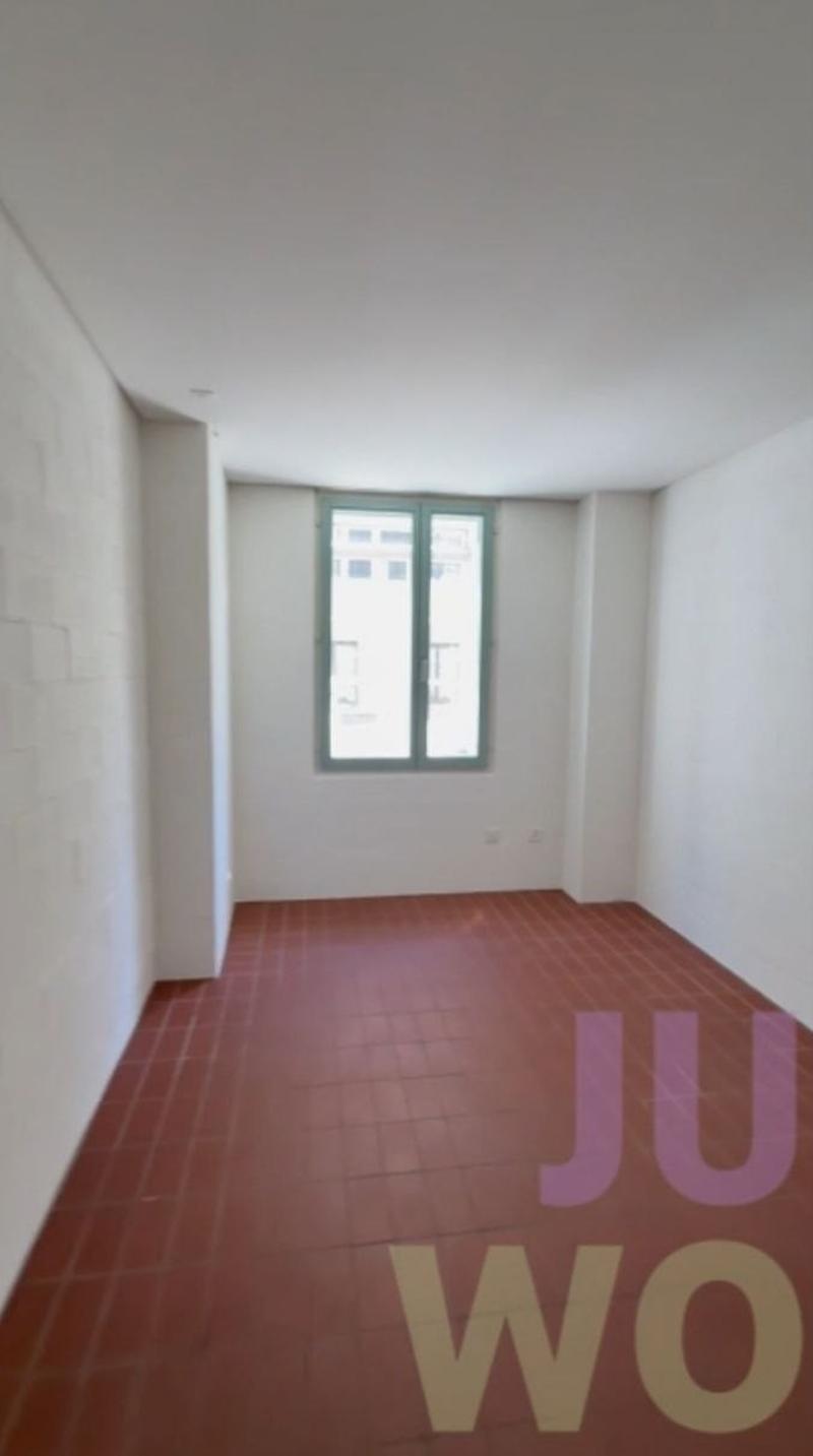 WG-room in Baden old-town (1)