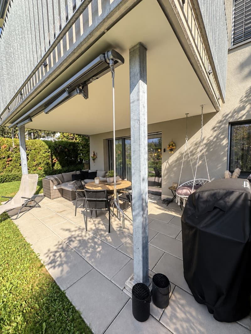 Moderne 3.5-Zimmer-Erdgeschosswohnung mit grosszügigem Sitzplatz (10)