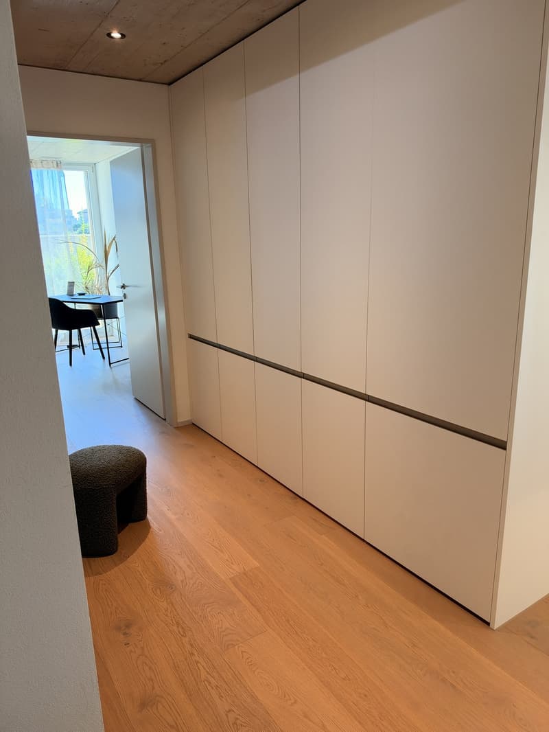 Helle und grosszügige 3,5-Zimmerwohnung mit Terrasse und eigenem Garten (8)