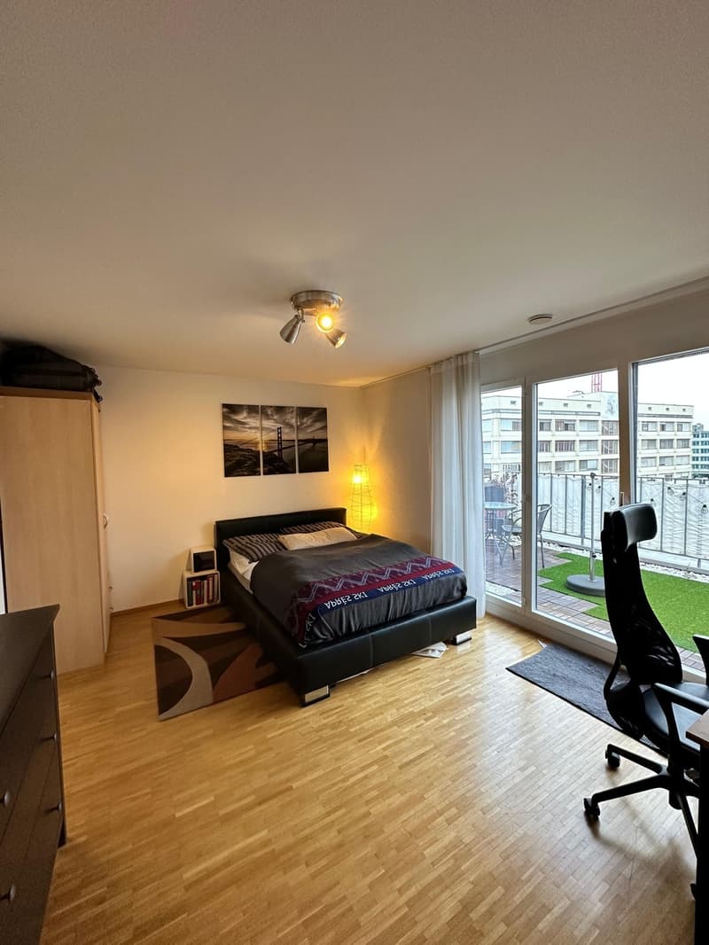 WG Zimmer mit eigenem Badezimmer in der Nähe vom Bhf Stettbach (2)