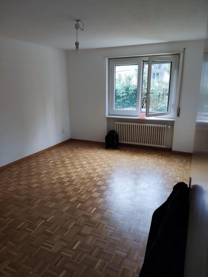 2.5 Zimmerwohnung in Zürich Wipkingen (2)