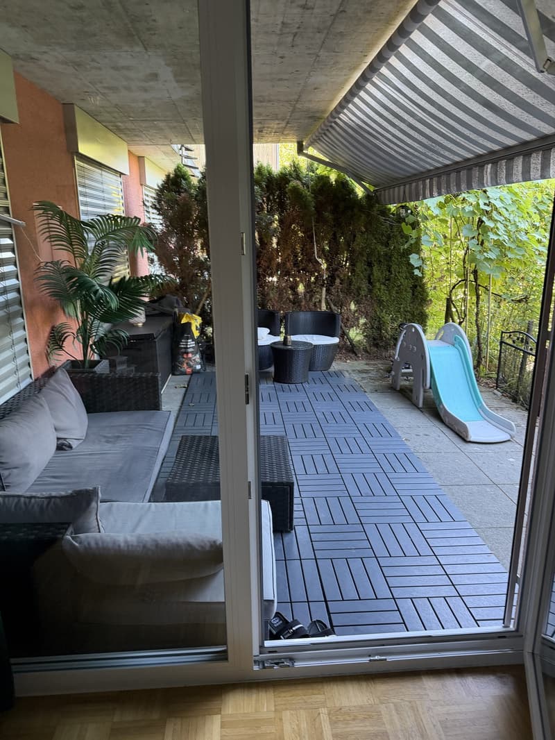 Nachmieter gesucht ab 01.12.2026 grosszügige 5.5-Zimmer-Wohnung im EG mit Garten (2)