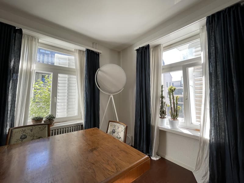 Charming 2.5-Room Apartment in the Heart of Zürich Seefeld (5)