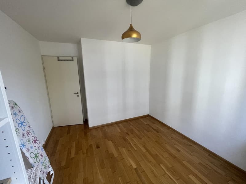 1 Zimmer in einer WG Wohnung (3)