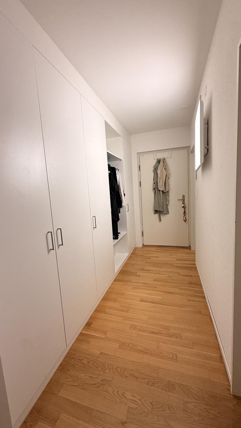 1½-Zimmer-Wohnung in Opfikon zu vermieten - nur mit Möbel (1)
