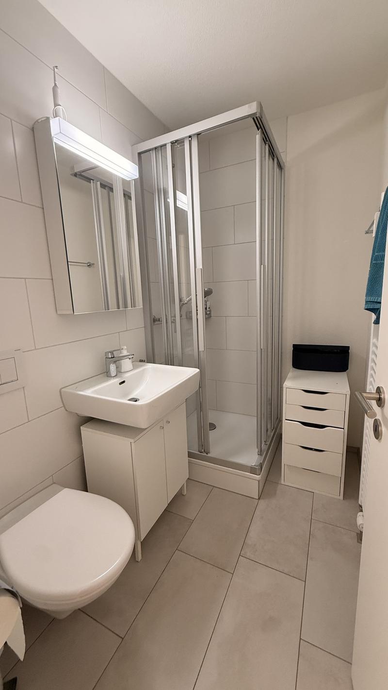 1½-Zimmer-Wohnung in Opfikon zu vermieten - nur mit Möbel (3)