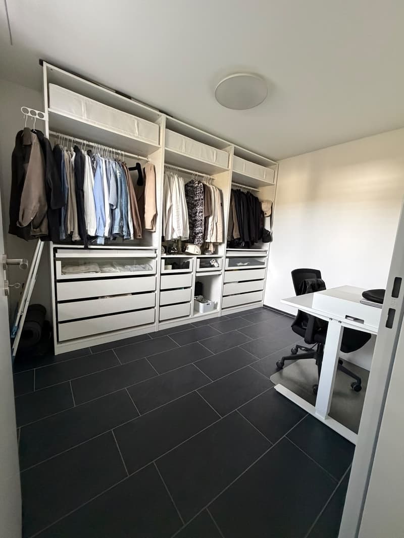 2 ½ Zimmer-Wohnung, 8103 Unterengstringen (2)