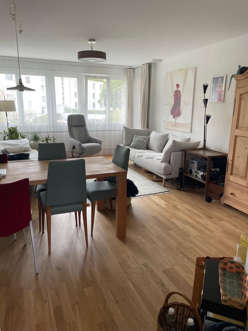 Helles 4- Zimmerwohnung mit Balkon an ruhiger zentraler Lage zur Untermiete (5)