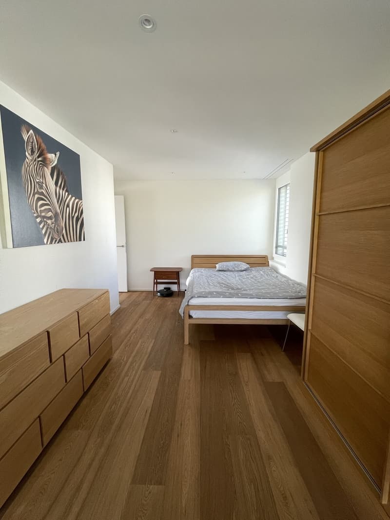Master bedroom 180cm bed