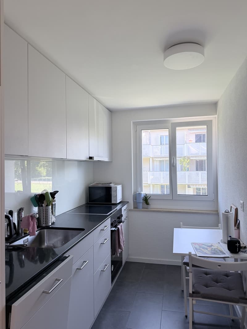 Kitchen with dishwasher