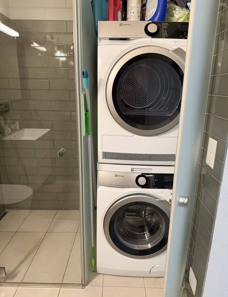Moderne 3.5-Zimmer-Wohnung mit grosser Loggia in Zürich Oerlikon (6)
