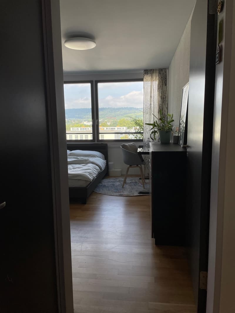 Möbliertes WG-Zimmer mit eigenem Bad (4)