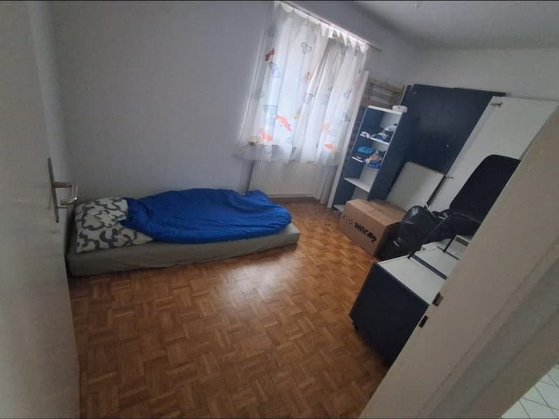 Grosszügige 3.5 Zimmer Wohnung in Neuhausen am Rheinfall (4)