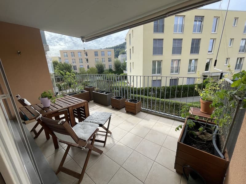 Moderne 2.5-Zimmer-Wohnung in Neuenhof mit Balkon, Tiefgarage und Keller (8)