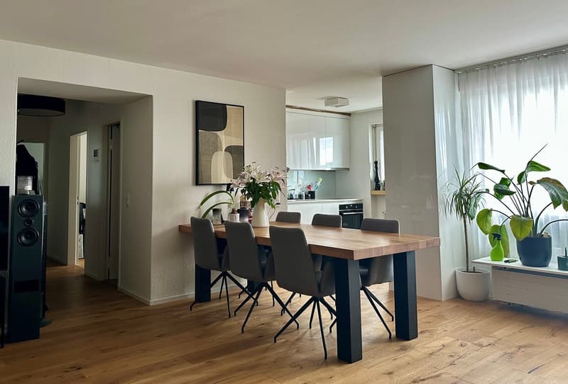 Tolle Wohnung mit Aussicht (2)