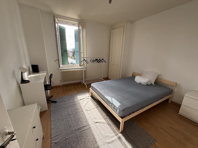 Chambre meublée au centre dYverdon-les-Bains (7)