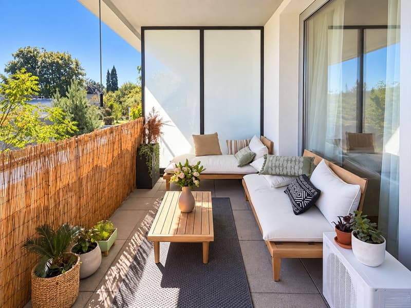Apartment with Lake View Terrace (10)
