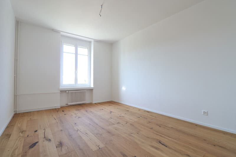 Helle 2.5-Zimmer-Wohnung mit eigener Waschmaschine, gegenüber Migros St. Fiden (5)