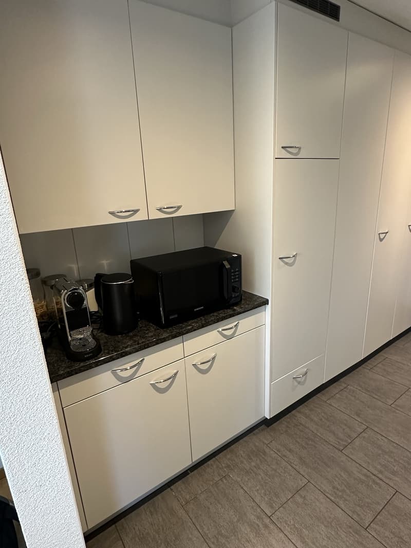 Helle 2.5-Zimmer-Wohnung mit Balkon in Zürich-Höngg  Nachmieter gesucht (5)