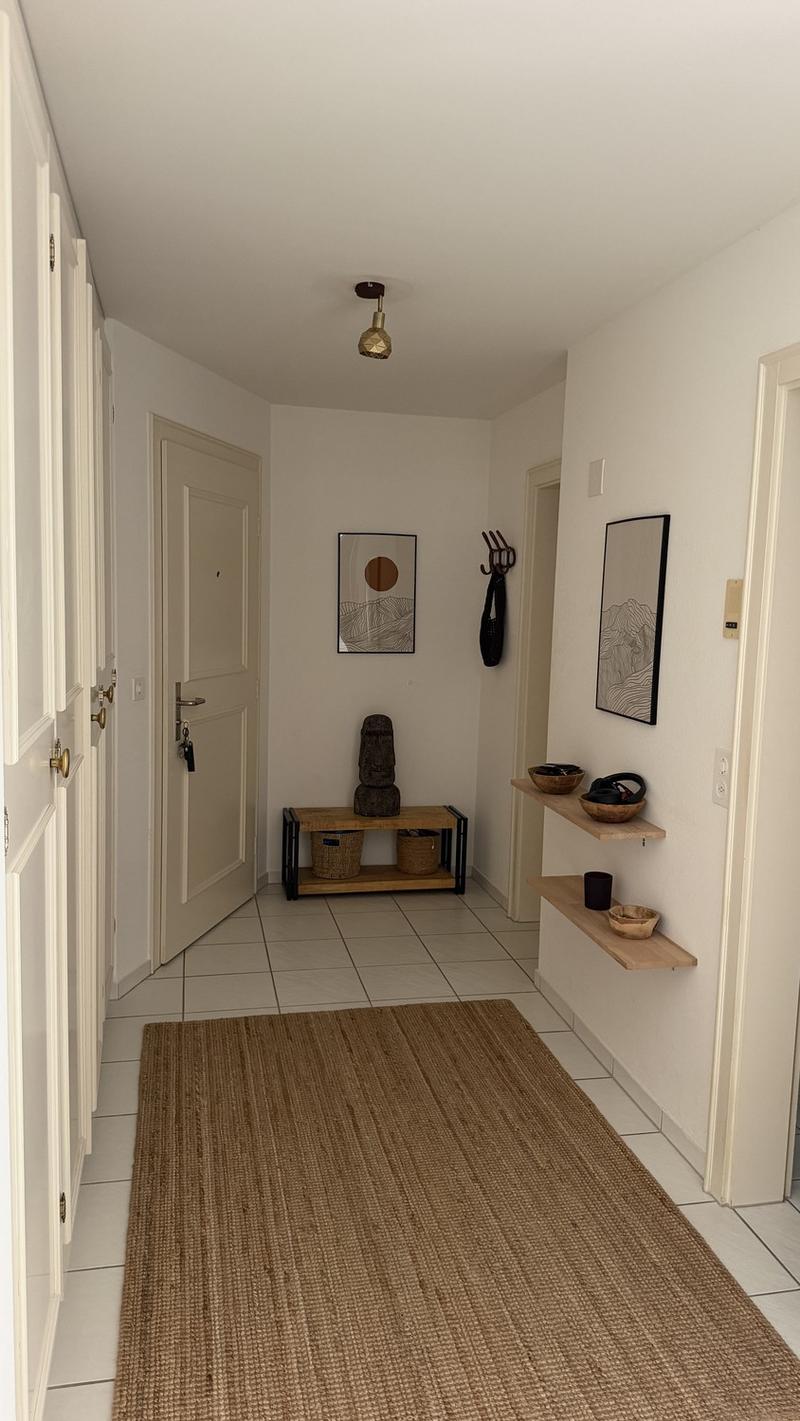 Wunderschöne 3.5-Zimmerwohnung direkt am Zürichsee (2)