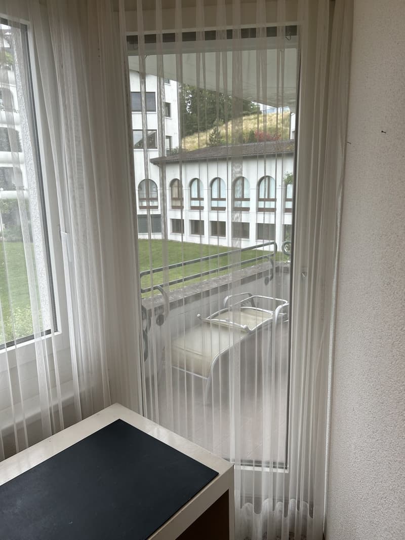WG Zimmer ausschliesslich für Mitbewohnerin! (2)