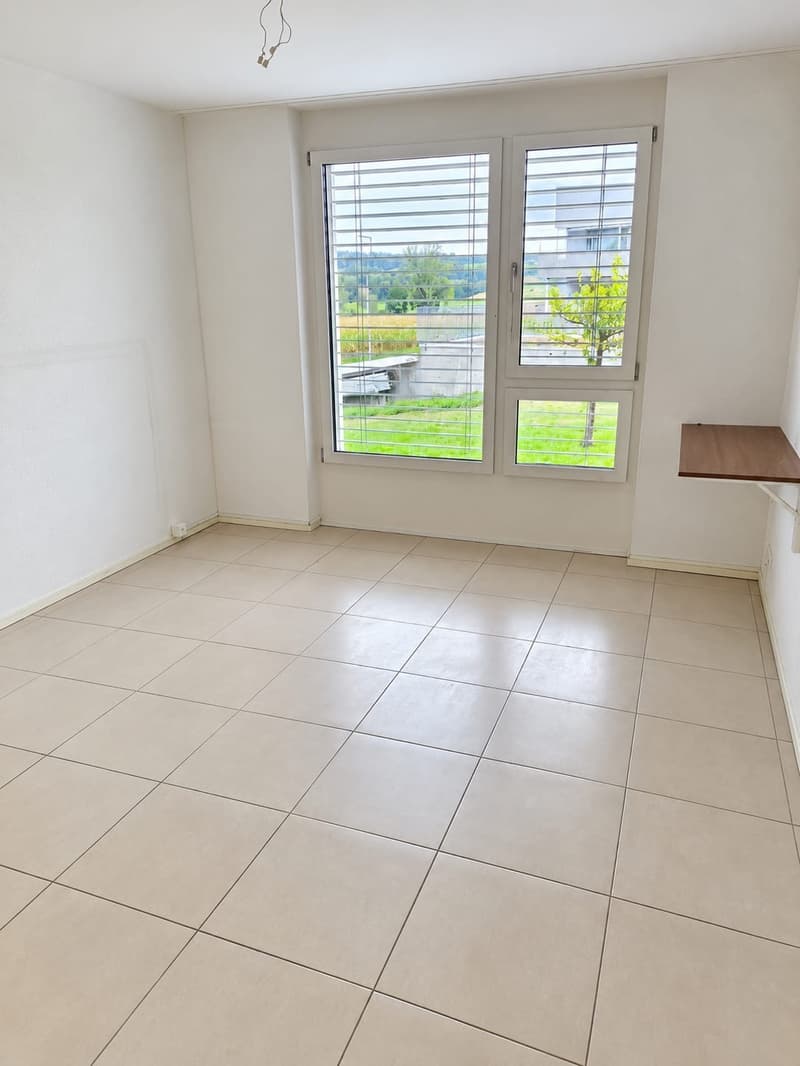 Wir suchen dringend einen Nachmieter für eine superschöne Wohnung mit Terrasse und Rasenplatz (5)
