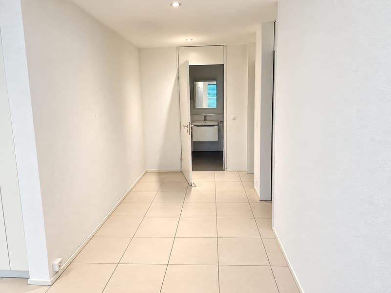 Wir suchen dringend einen Nachmieter für eine superschöne Wohnung mit Terrasse und Rasenplatz (3)