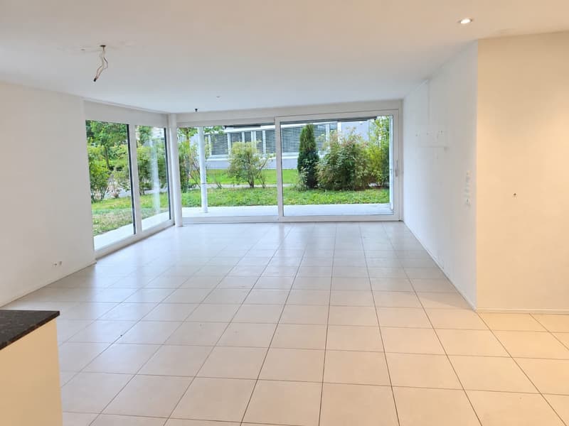 Wir suchen dringend einen Nachmieter für eine superschöne Wohnung mit Terrasse und Rasenplatz (4)