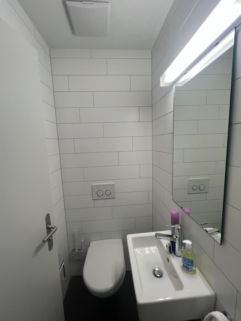 Helles & modernes Zimmer (2er WG) in zentraler 4,5-Zimmer-Wohnung (6)