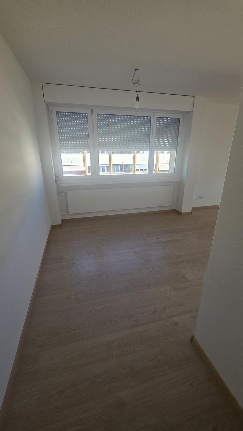 RenovieERSTVERMIETUNG NACH SANIERUNG: MODERNE 4.5-ZIMMERWOHNUNGEN!rte Wohnung in Brüttisellen (7)
