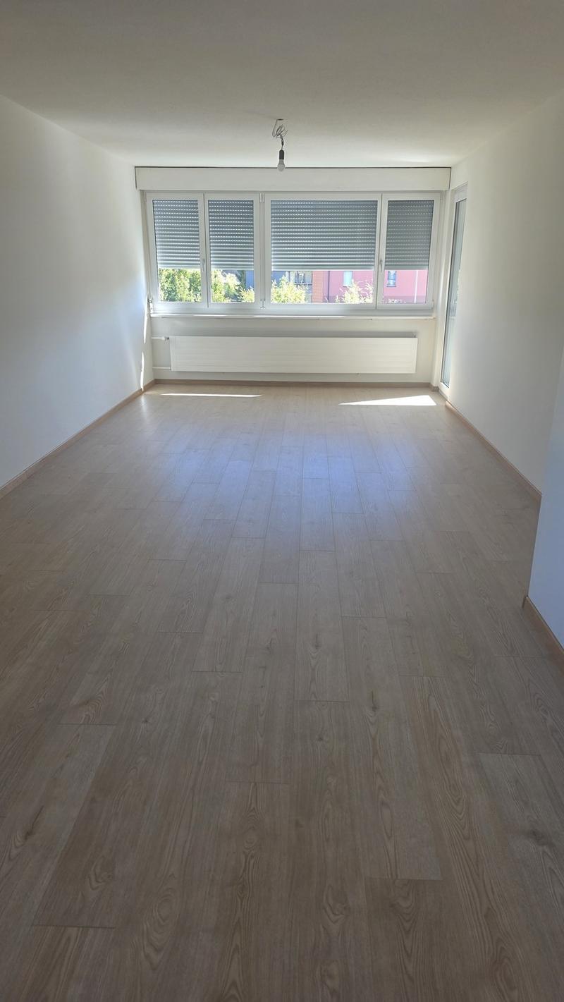 RenovieERSTVERMIETUNG NACH SANIERUNG: MODERNE 4.5-ZIMMERWOHNUNGEN!rte Wohnung in Brüttisellen (8)
