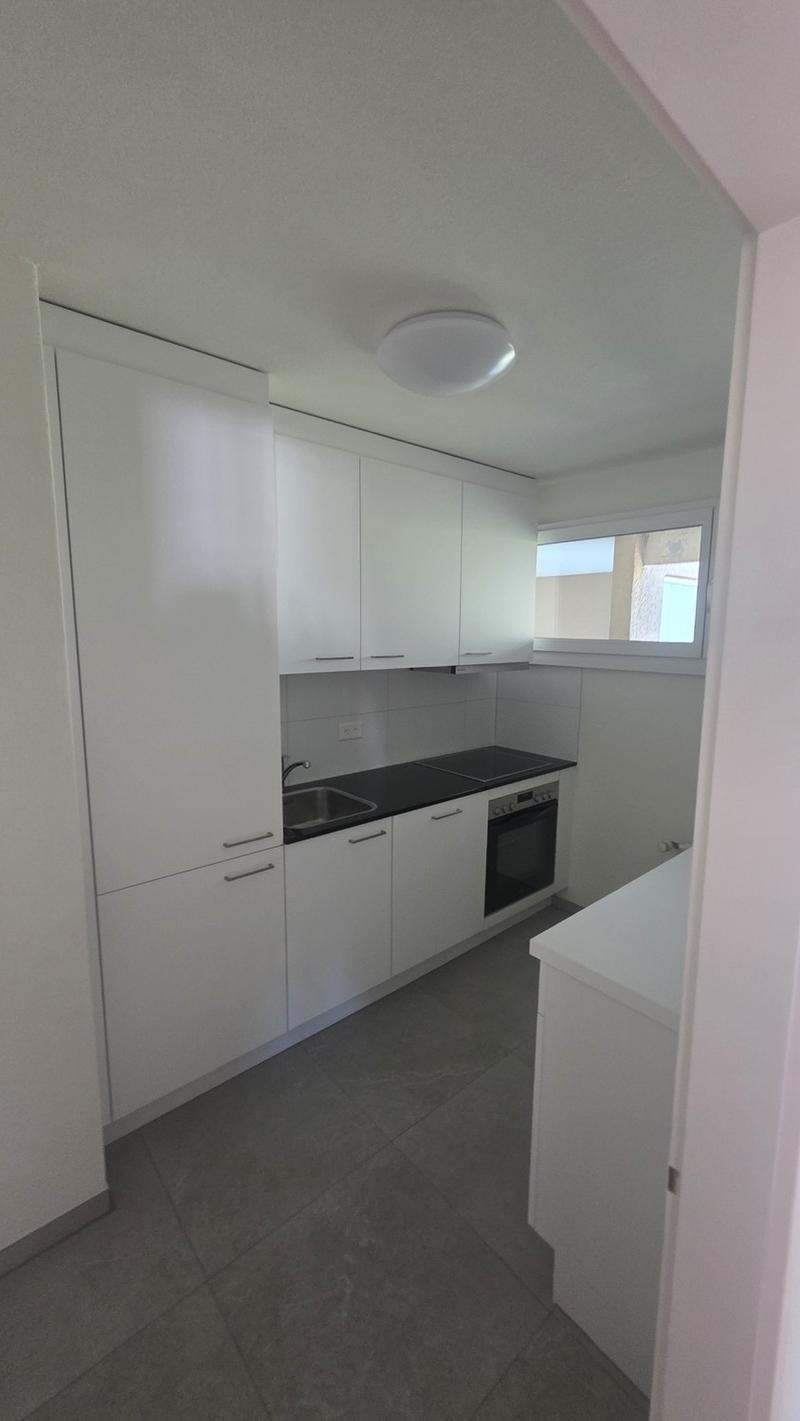 RenovieERSTVERMIETUNG NACH SANIERUNG: MODERNE 4.5-ZIMMERWOHNUNGEN!rte Wohnung in Brüttisellen (4)
