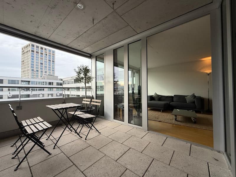 Shared Flat Looking for a new temporary Flatmate (25+) in amazing Location (7)