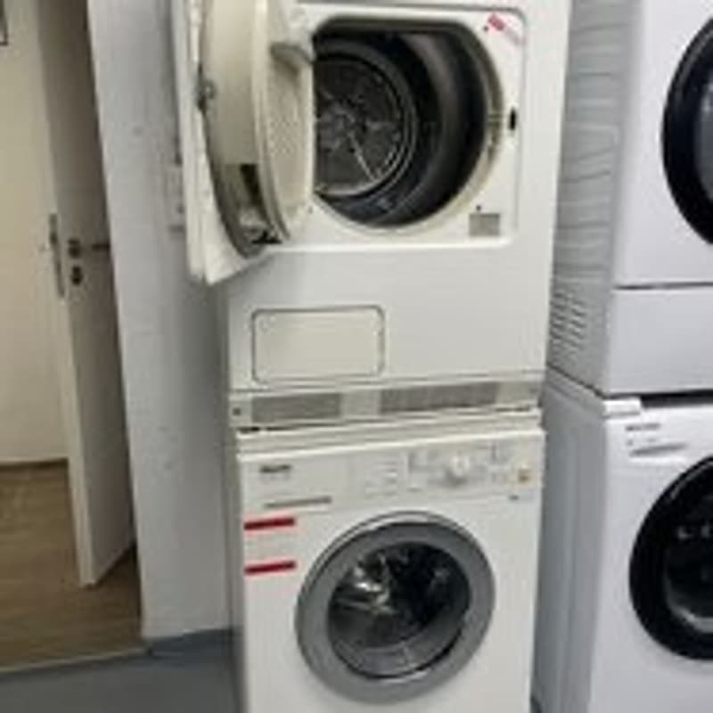 Möbliertes WG-Zimmer (5)