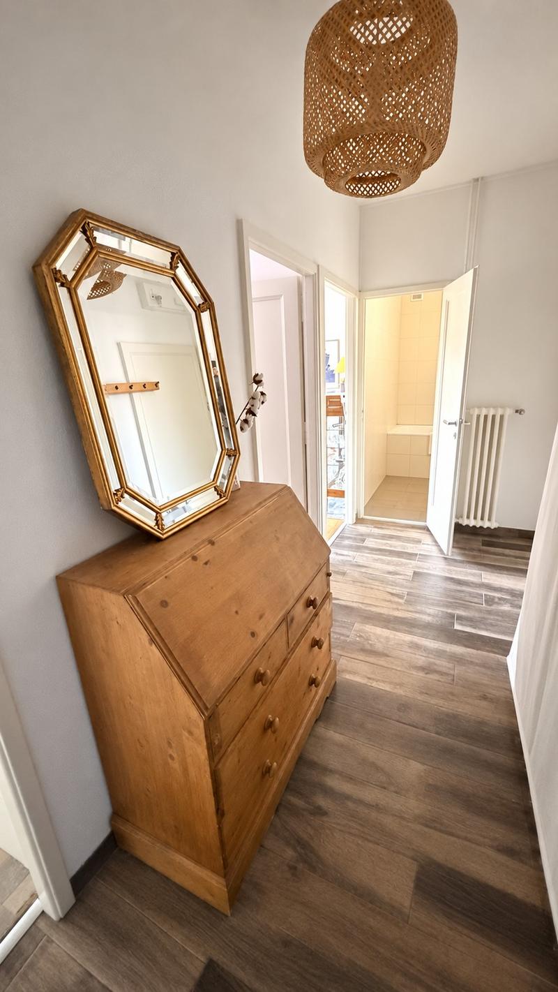 Grand 3 pièces à Carouge, disponible le 1er Novembre (2)