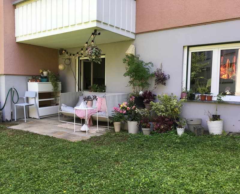 Charmante Erdgeschosswohnung am Quellenweg (Neubad) 830. CHF warm (2)