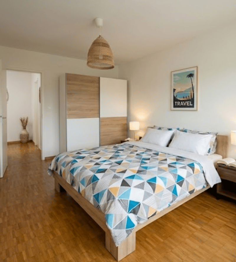 3.5 flat (2 bedrooms) available immediately (4)