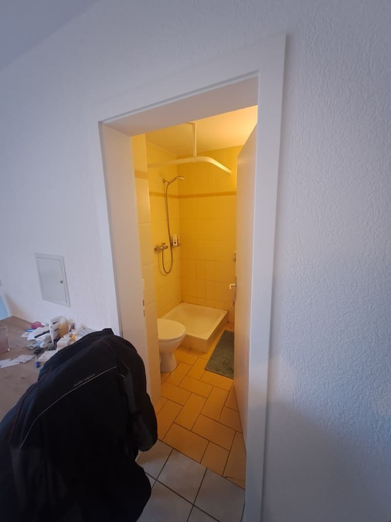Studio à proximité des commerces (8)