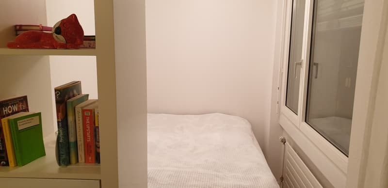 [1 or 1.5 Months Sublet in November +-December] Cozy, Sunny and super connected 1.5 Room Apartment :) (5)