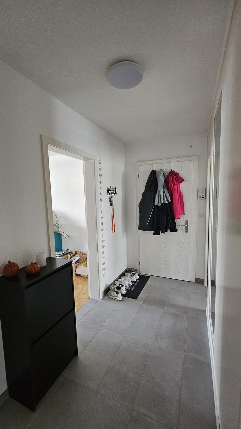 WG Zimmer, 15 m², hell geräumig, unmöbliert (6)
