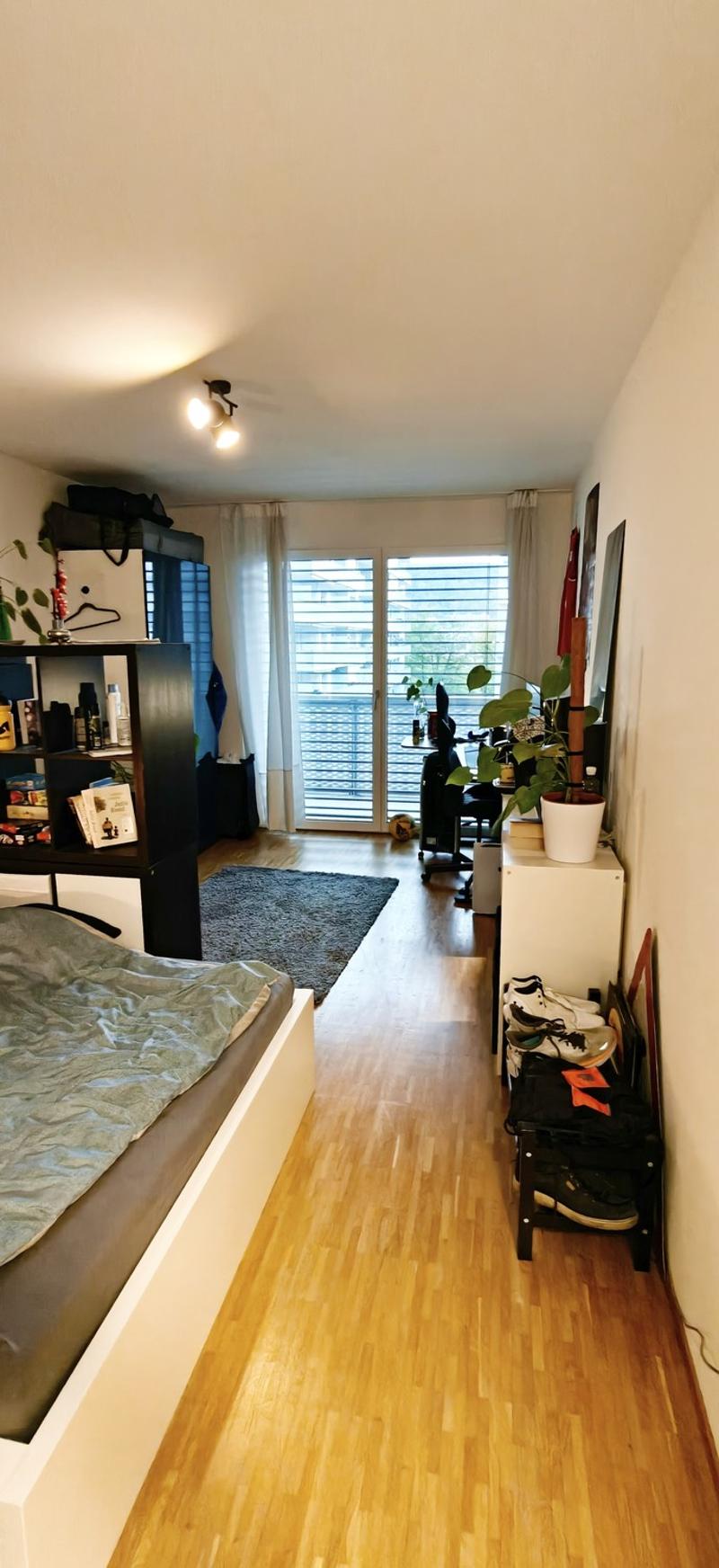 Möbliertes WG Zimmer mit eigenem Bad (6)