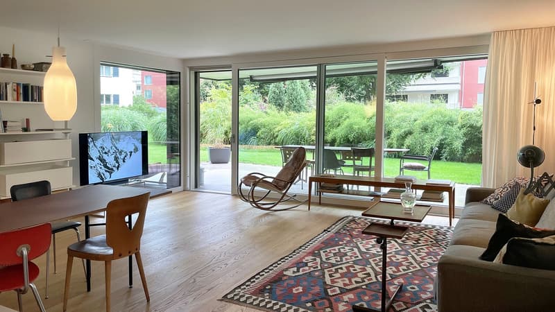 Wunderschöne vollständig 2.5-Zimmer-Wohnung mit Garten (1)